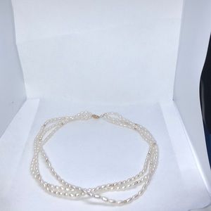 14k gold and pearl necklace VINTAGE